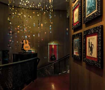 Hard Rock Cafe Guatemala restaurant interior design